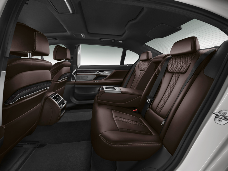 Illustration for article titled 2016 BMW 7-Series: This Is It For Real